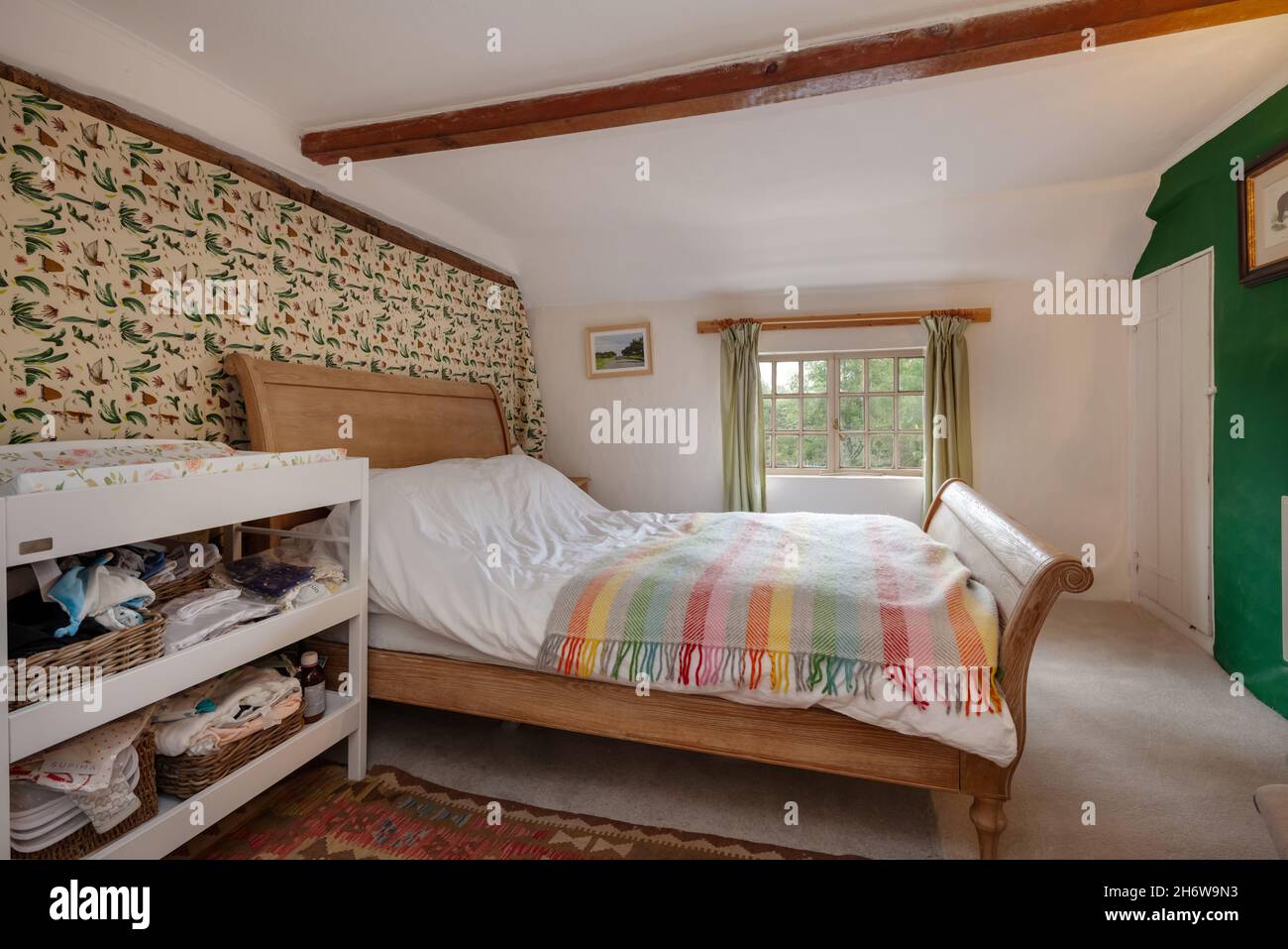 Hargrave, Suffolk, Inglaterra Junio 10 2020 Tradicional casa de