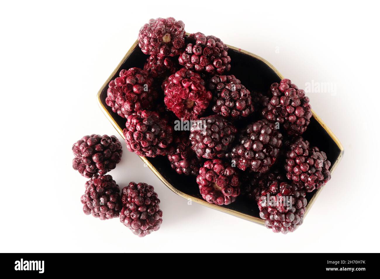 congele la fruta entera de blackberry seca Foto de stock