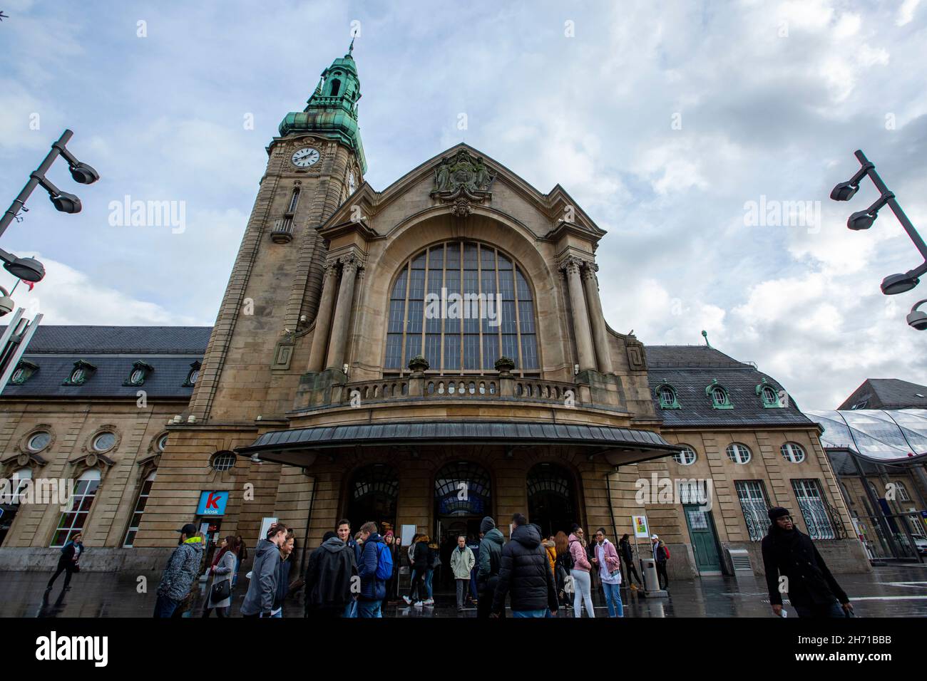 Estación central de tren de Luxemburgo. Luxemburgo, Luxemburgo Foto de stock