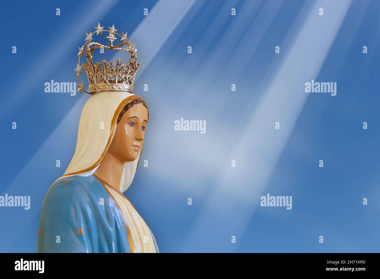 Manto de la virgen fotografías e imágenes de alta resolución - Alamy