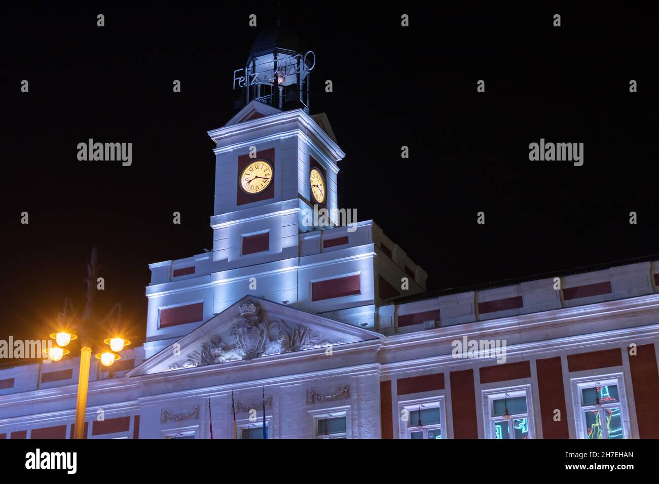 Reloj puerta del sol fotografías e imágenes de alta resolución - Alamy