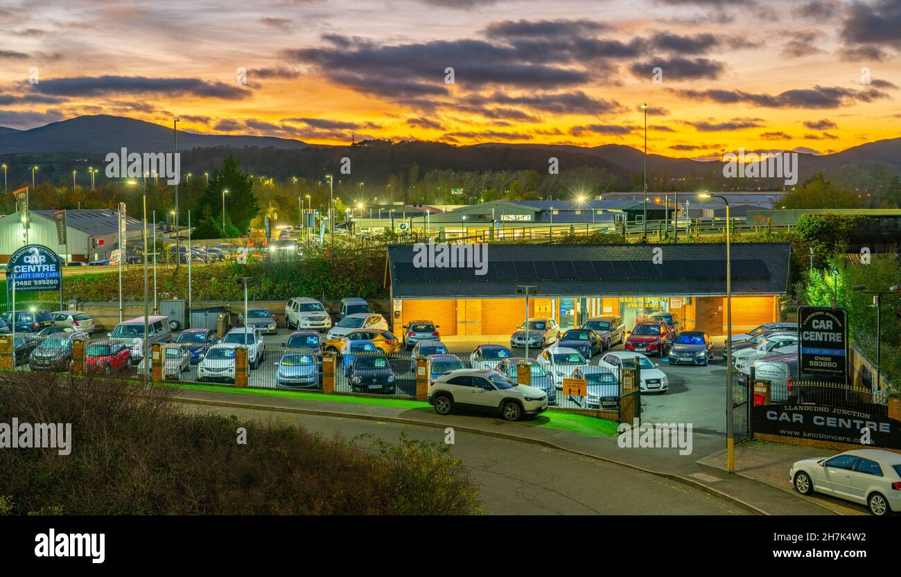Centro de coches de llandudno junction fotografías e imágenes de alta