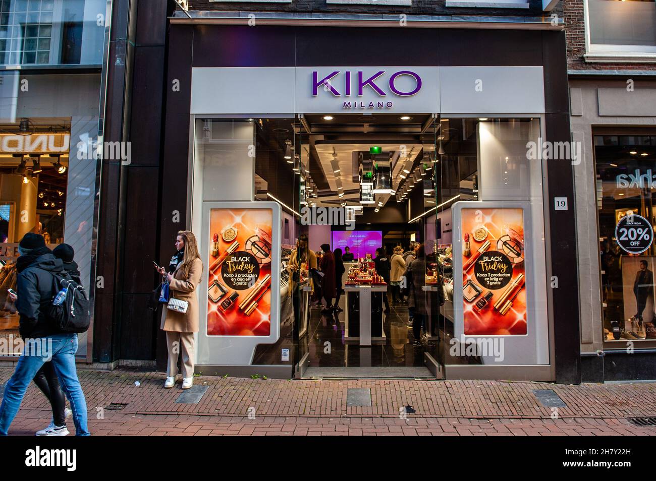 Kiko shop fotografías e imágenes de alta resolución - Alamy