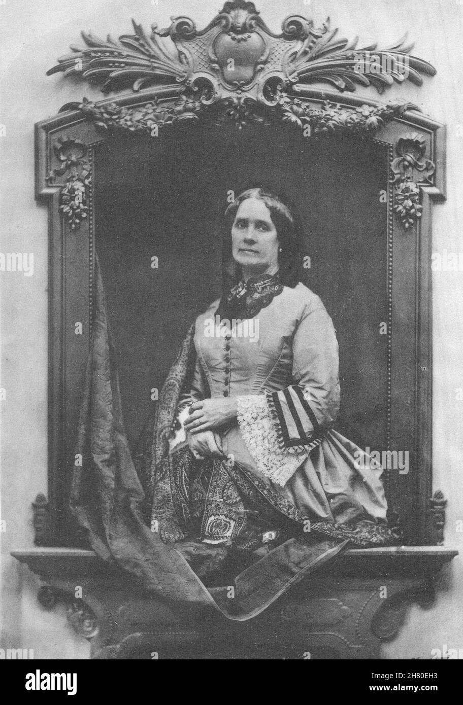 RETRATOS. Retrato de una dama desconocida, c.1864 1935 vieja foto vintage impresa Foto de stock