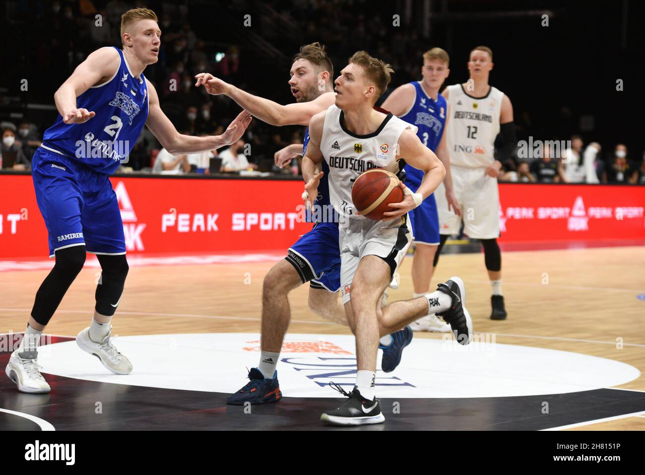 Canasta fiba fotografías e imágenes de alta resolución Alamy
