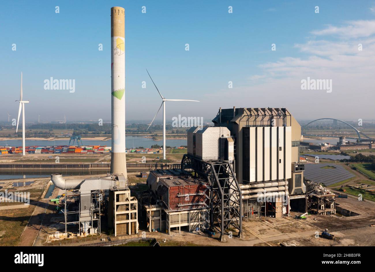 Los Países Bajos, Gelderland y Nijmegen abandonaron la central eléctrica alimentada por carbón Foto de stock
