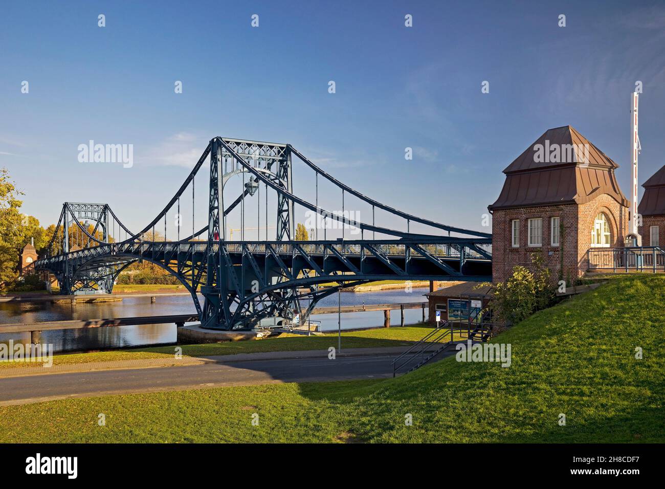 Emperor William Bridge, Alemania, Baja Sajonia, Wilhelmshaven Foto de stock