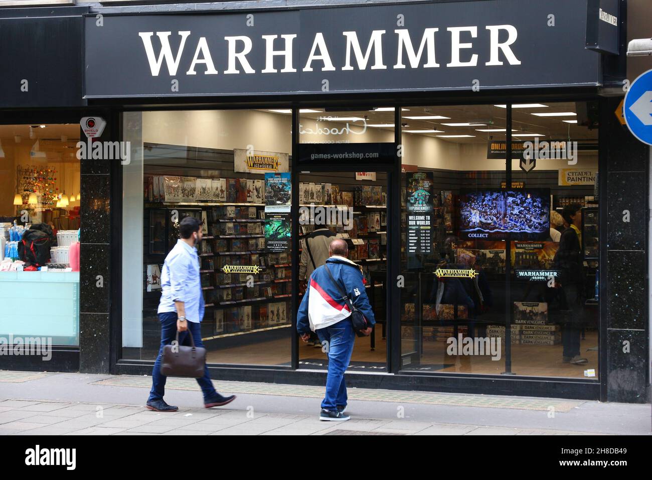 Tienda warhammer londres fotografías e imágenes de alta resolución - Alamy