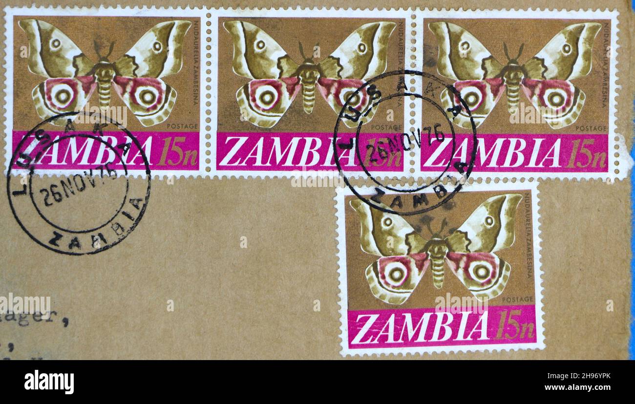 Foto de 4 usada 8n sello postal de Zambia postmarked Lusaka Zambia 26