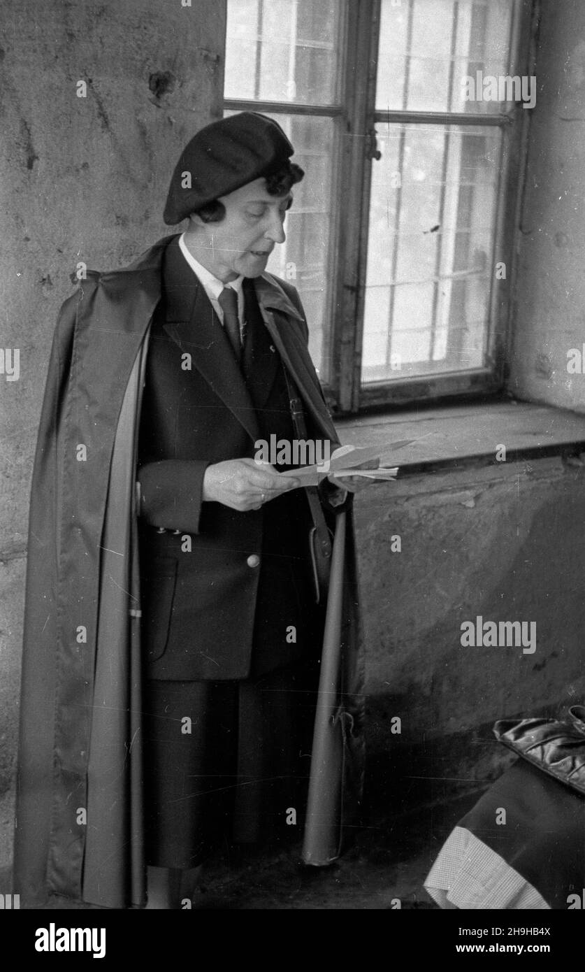 warszawa-1948-07-10-oddzia-szkocki-brytyjskiego-czerwonego-krzy-a