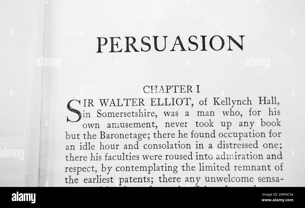 Primeras líneas de la 'persuasión' de Jane Austen. La persuasión de la novela se adaptará a la imagen en movimiento en 2022. Foto de stock
