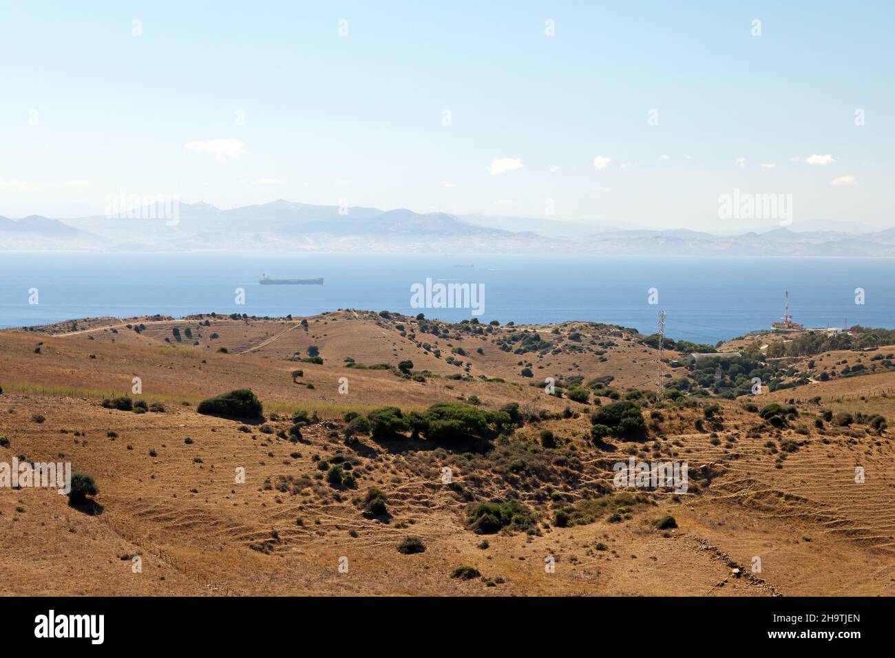 Estrecho de Gibraltar, vista de Cazalla, España, Andalucía, Tarifa Foto de stock