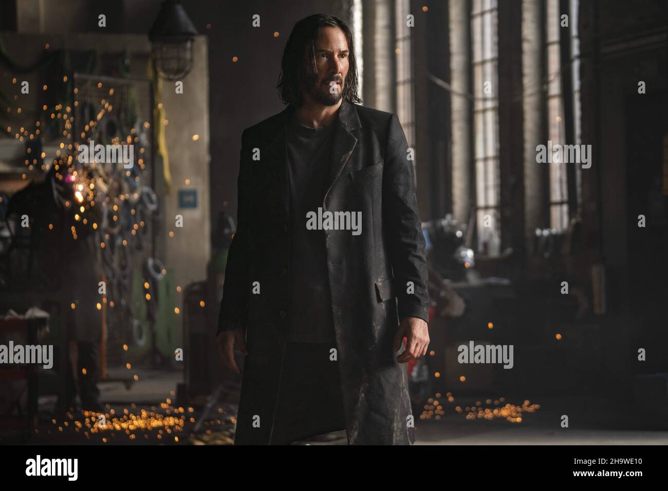 Keanu Reeves, 'The Matrix Resurrections' (2021). Crédito de la foto: Murray Close / Warner Bros. / The Hollywood Archive Foto de stock