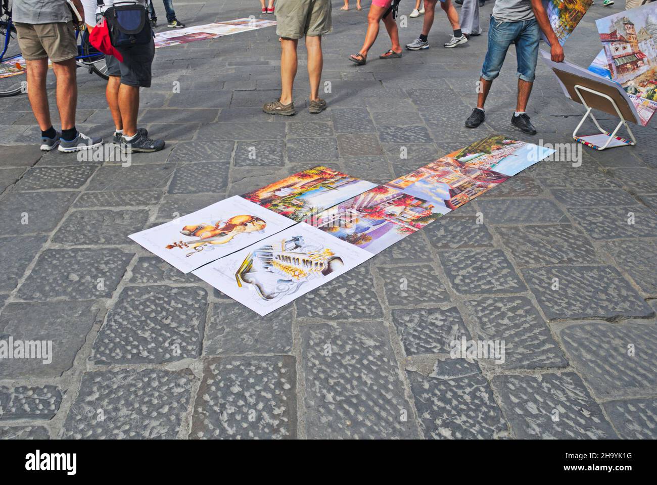 Arte para Venta en la calle en el centro de Florencia, Italia. Foto de stock