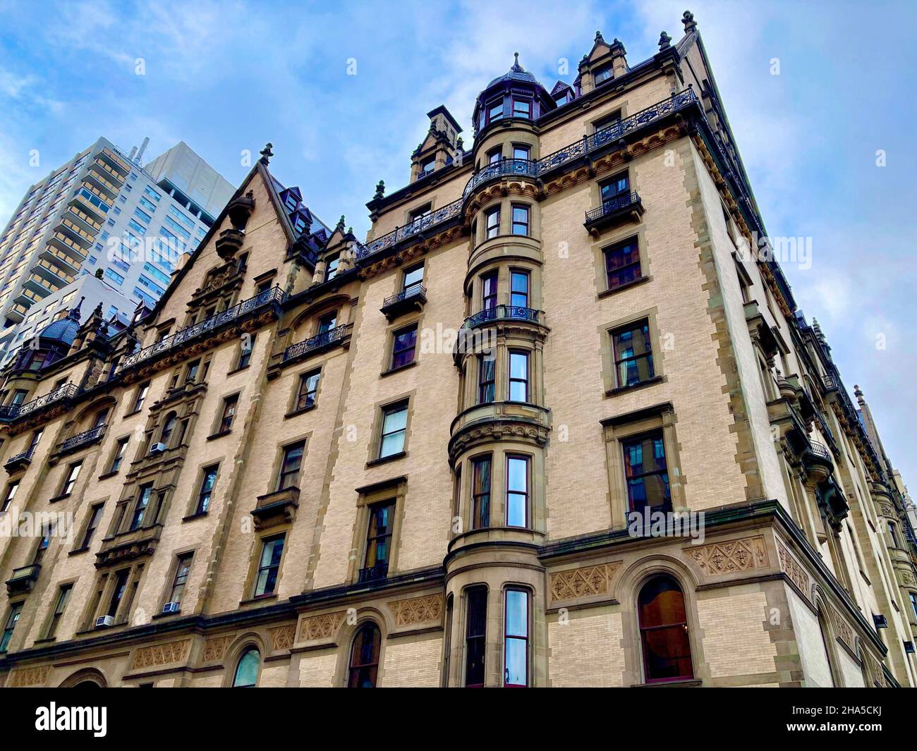 Edificio dakota donde john lennon fue asesinado fotografías e imágenes ...