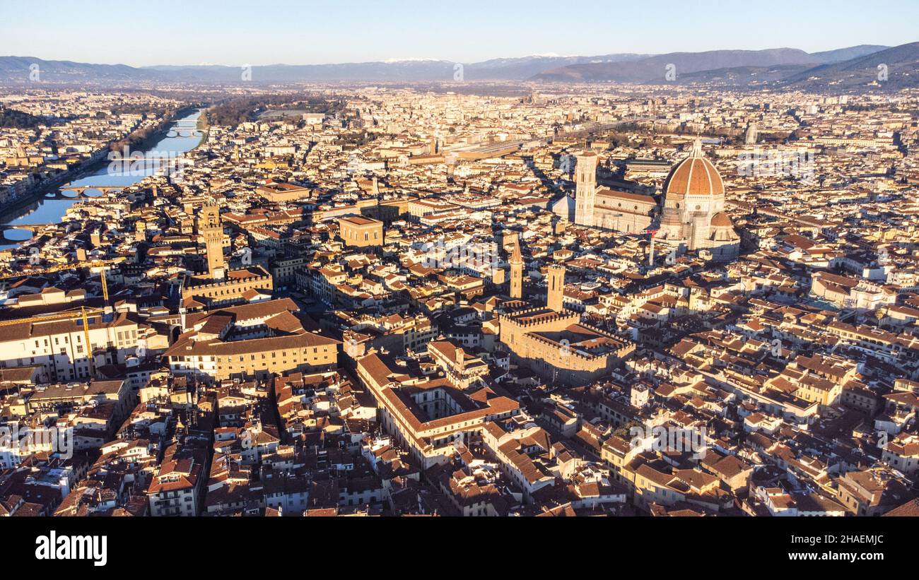 El horizonte y el Duomo, la Catedral de Santa Maria del Fiore, Florencia, Italia Foto de stock
