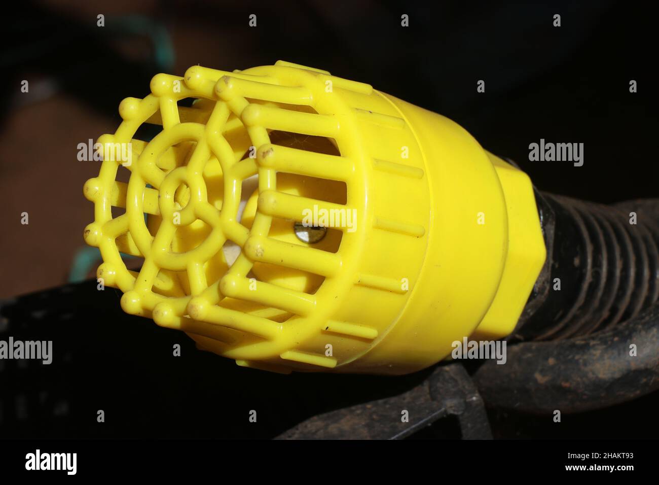 Válvula de flujo de tubería fotografías e imágenes de alta resolución -  Alamy
