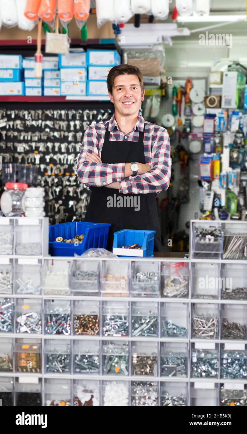 Tienda de plomeria fotografías e imágenes de alta resolución - Página 4 -  Alamy