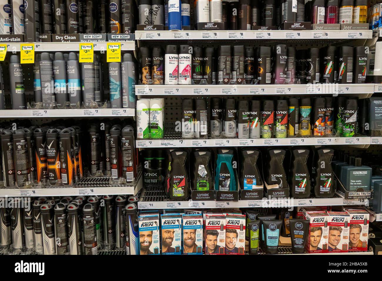 Desodorantes de supermercado fotografías e imágenes de alta resolución -  Alamy
