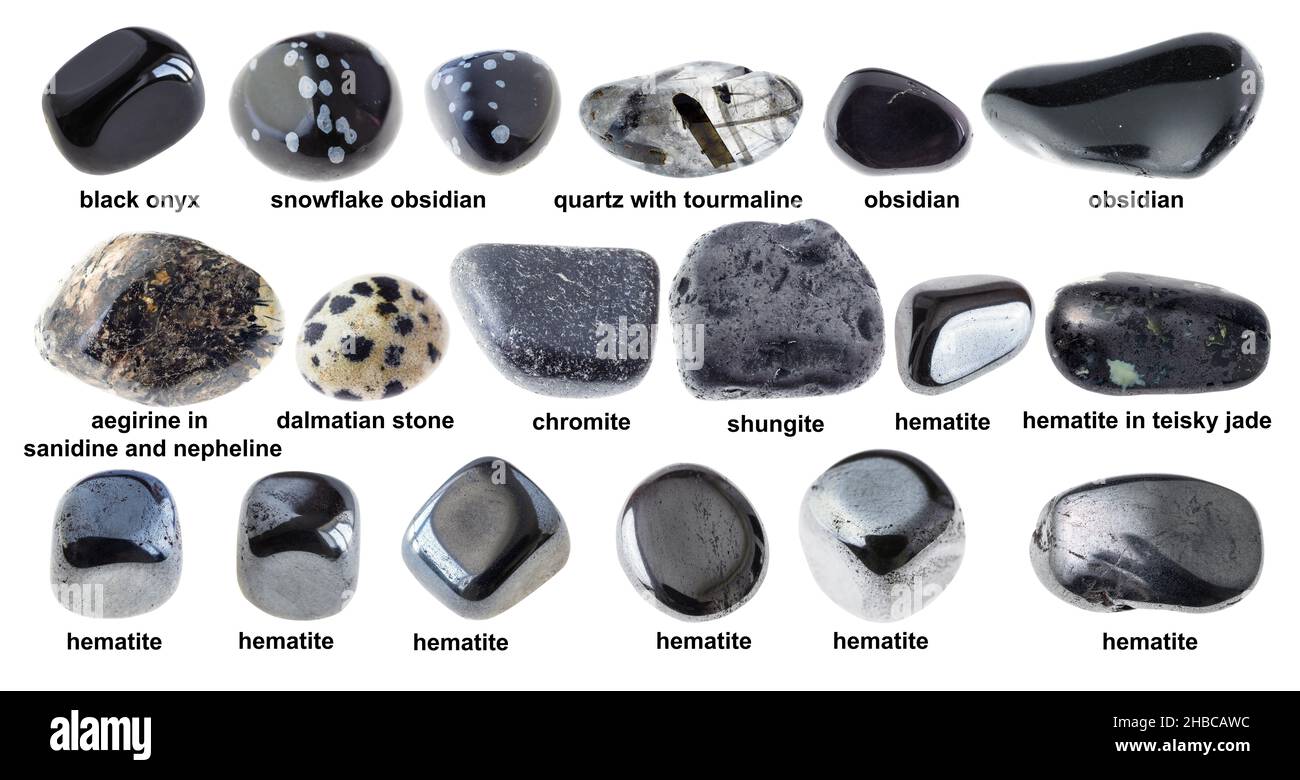 conjunto de varias piedras negras con nombres recortada sobre fondo blanco  Fotografía de stock - Alamy