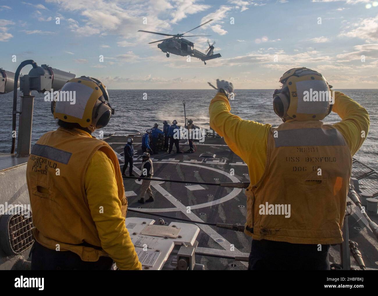 MAR FILIPINO (Dic 14, 2021) El Mate 3rd Class Zapata de Boatswain y el