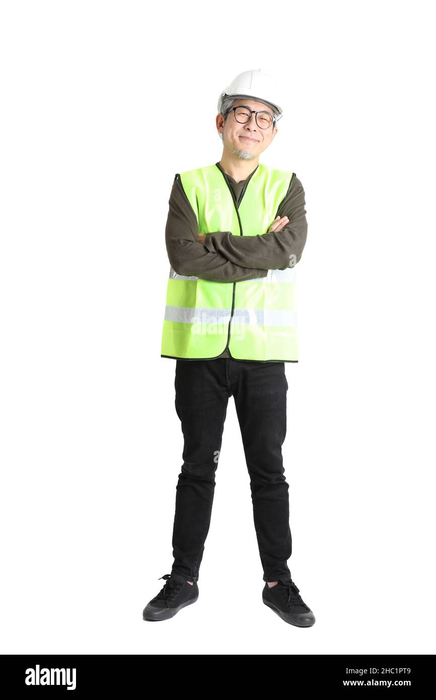 un ingeniero de la industria asiático profesional trabaja con un uniforme  de seguridad con herramientas de