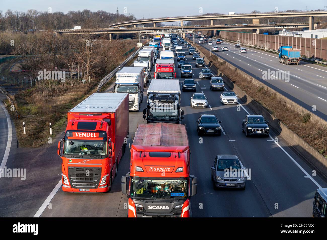 A3, Oberhausen Richtung Köln, Zwischen Mettmann Und Kreuz Hilden 2 Km