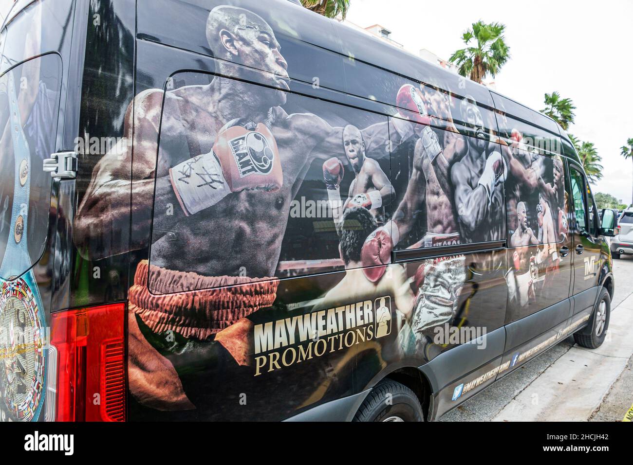 Miami Beach Florida Mayweather Promociones van publicidad promoción de eventos deportivos boxeo Foto de stock