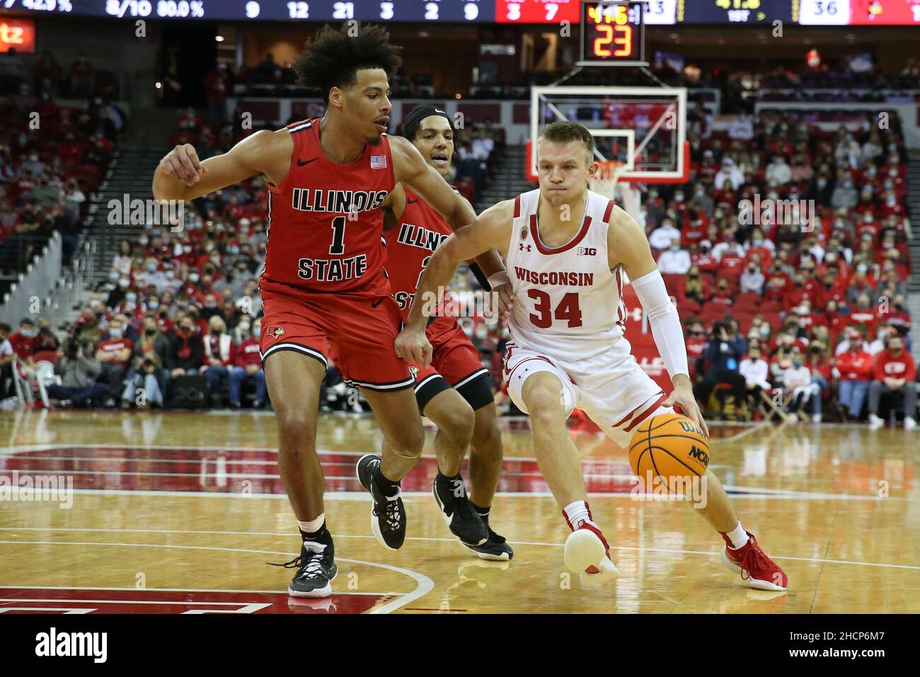 29 de diciembre de 2021 Brad Davison (34), guardia de los tejones de