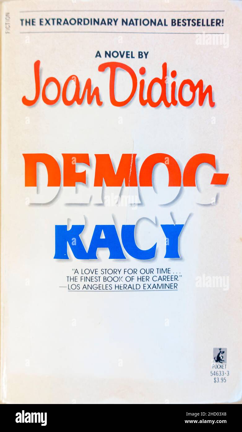 Libro Cover of Democracy, novela de Joan Didion, 1984 Fotografía de stock -  Alamy