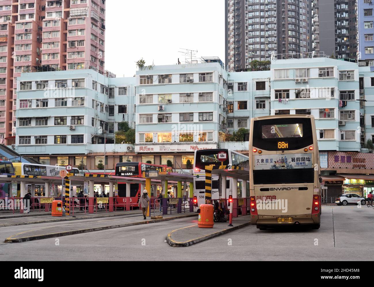 Terminal de autobuses de área abierta, Hong Kong Foto de stock