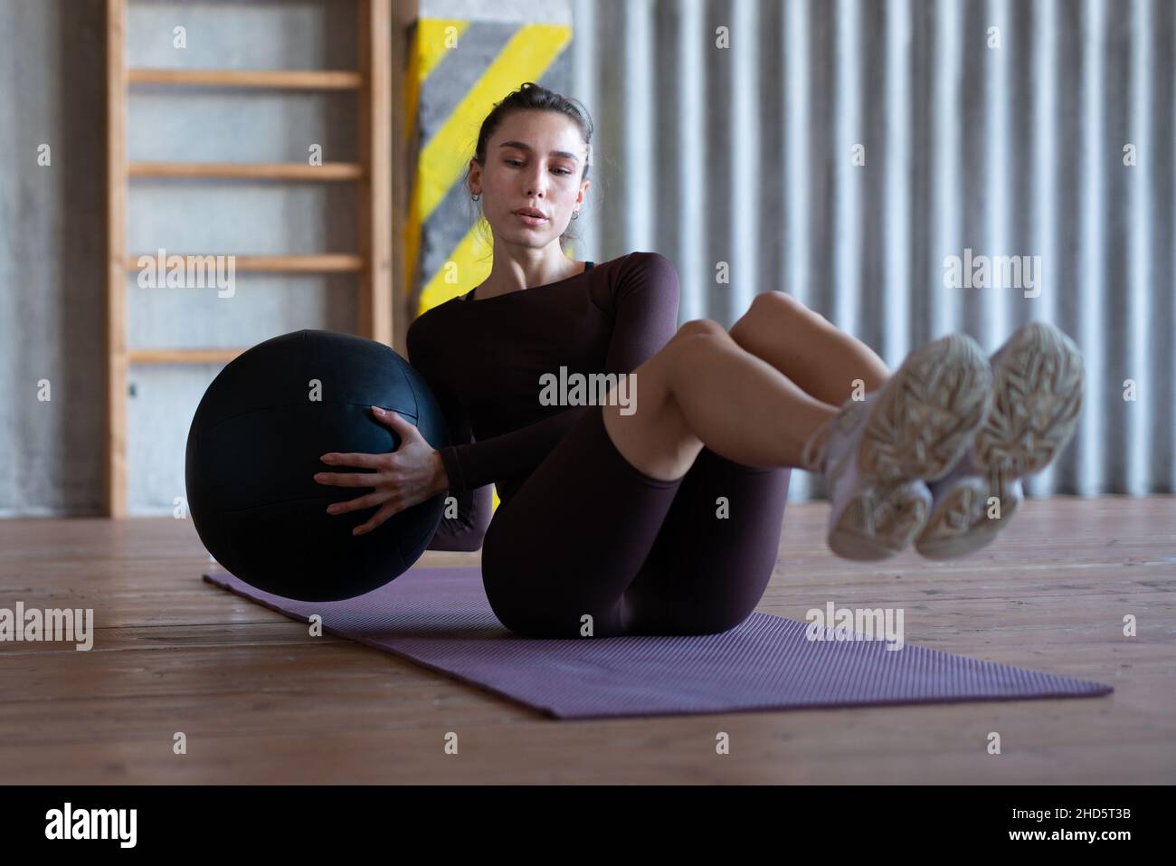 Giro de abdomen fotografías e imágenes de alta resolución Alamy