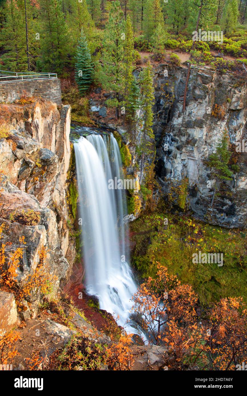 Tumalo Falls, Deschutes National Forest, Oregon. Foto de stock
