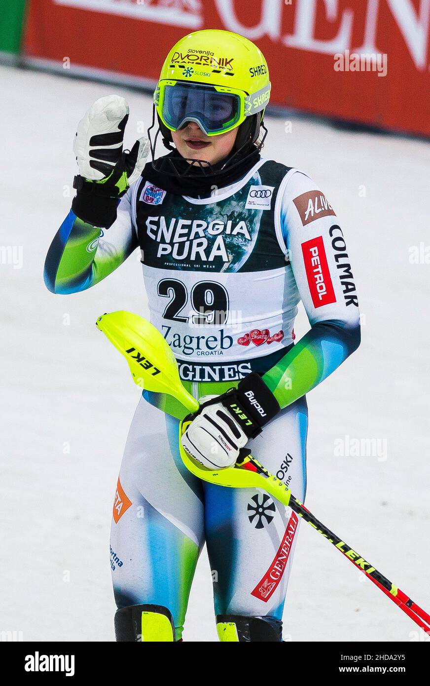 Zagreb, Croacia, 4th de enero de 2022. Neja Dvornik de Eslovenia durante el Audi FIS Ski World Cup Snow Queen Trophy - Women's Slalom en Zagreb. Enero 04, 2022. Crédito: Nikola Krstic/Alamy Foto de stock