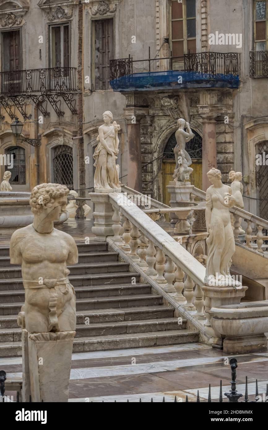 Brunnen Fontana Pretoria, Palermo, Sizilien, Italien Foto de stock