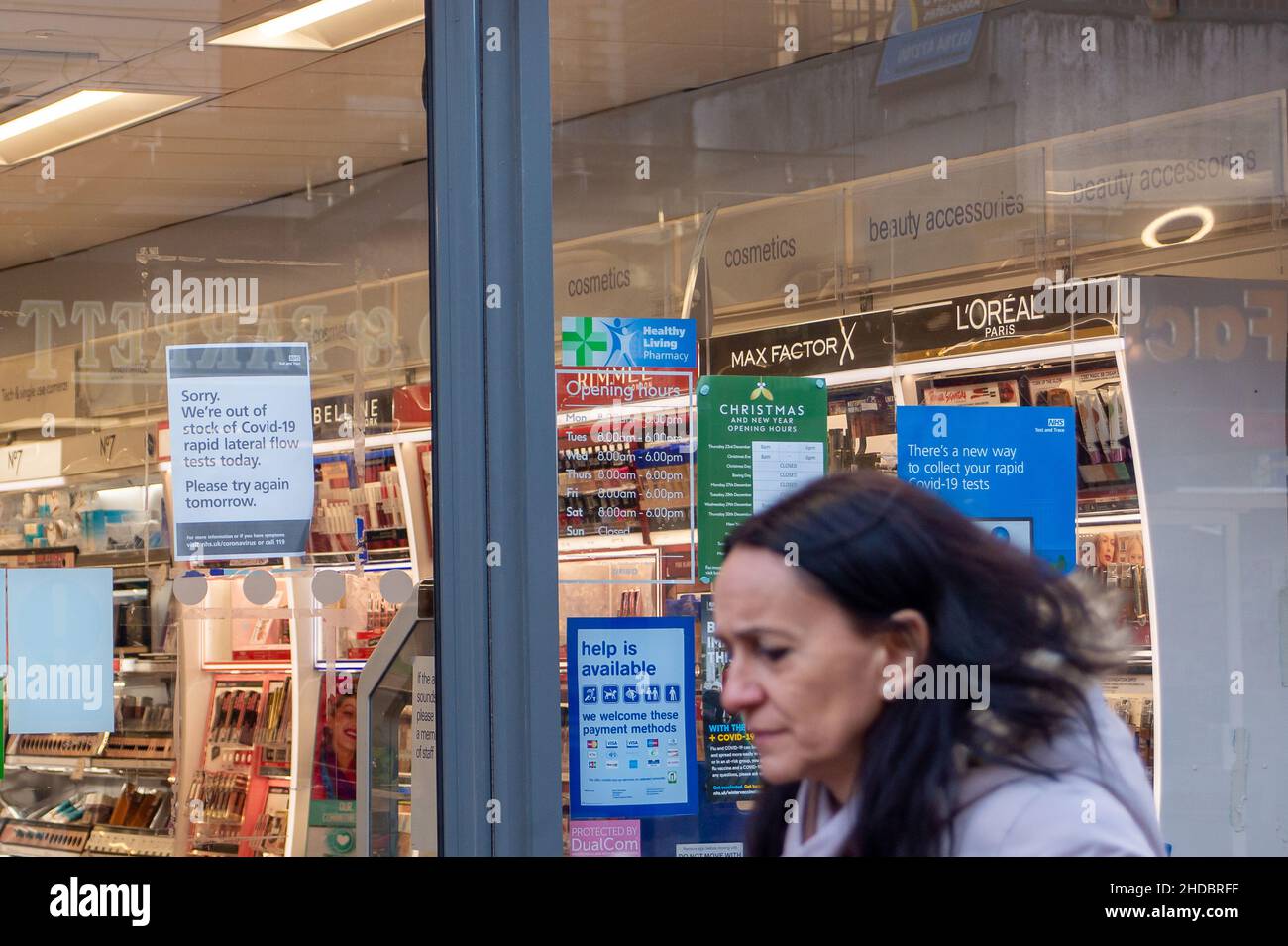 Flujo de la cadena de suministro fotografías e imágenes de alta