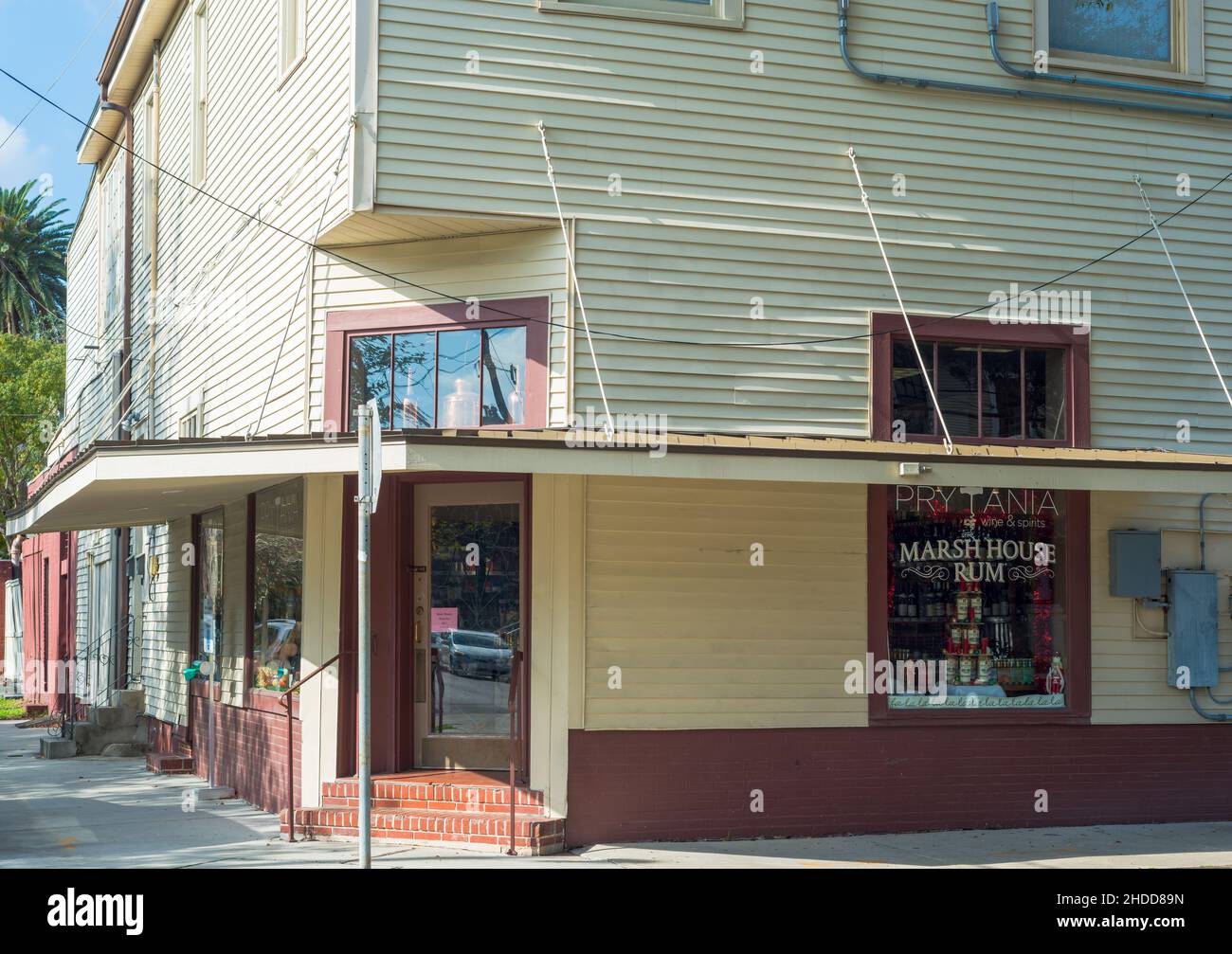 Prytania vino y licores fotografías e imágenes de alta resolución Alamy