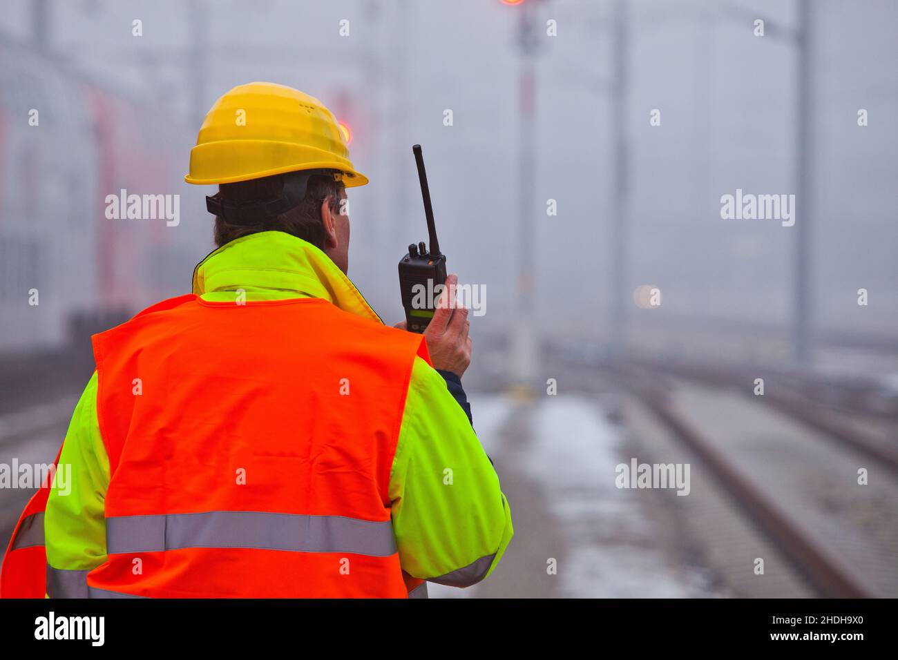 Ropa de trabajador de ferrocarril fotografías e imágenes de alta resolución  - Alamy