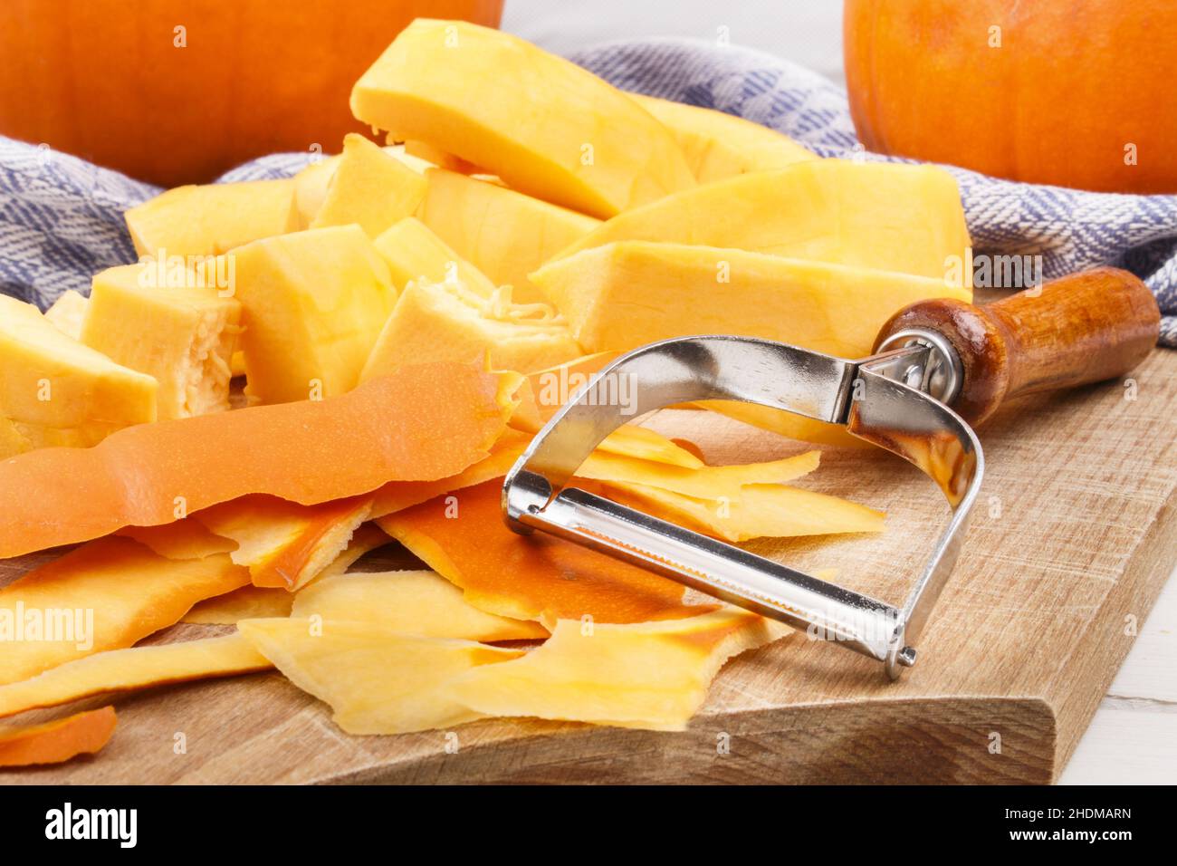 preparación, calabaza, pelador, preparaciones, escashs, peladores  Fotografía de stock - Alamy