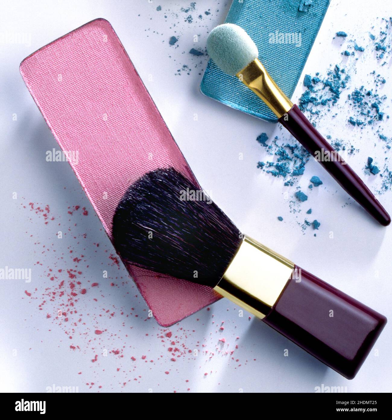 maquillaje, maquillaje, polvo de talco, maquillaje, maquillaje, polvos de  talco Fotografía de stock - Alamy