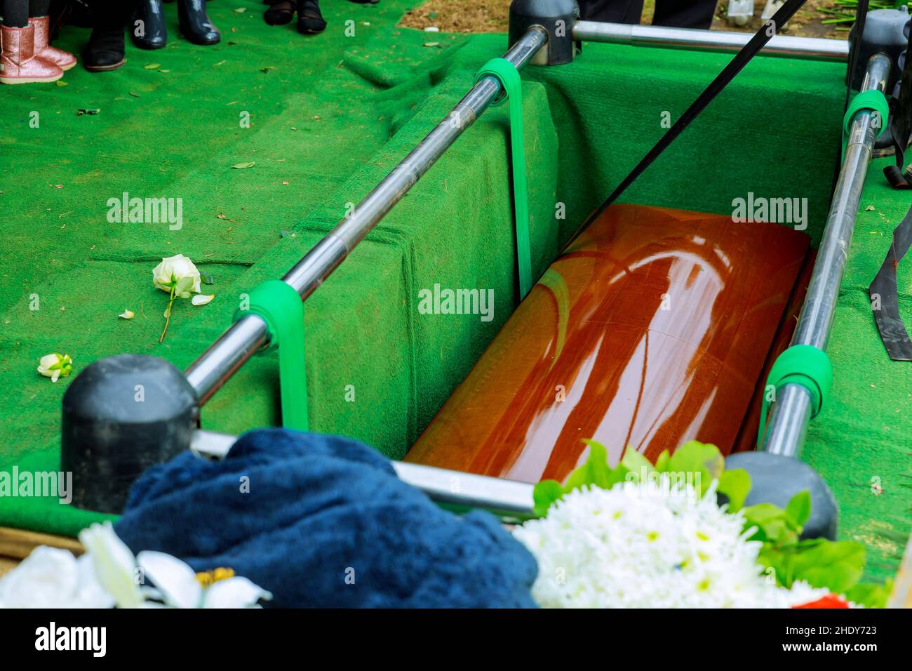 Entierro de luto fotografías e imágenes de alta resolución Alamy