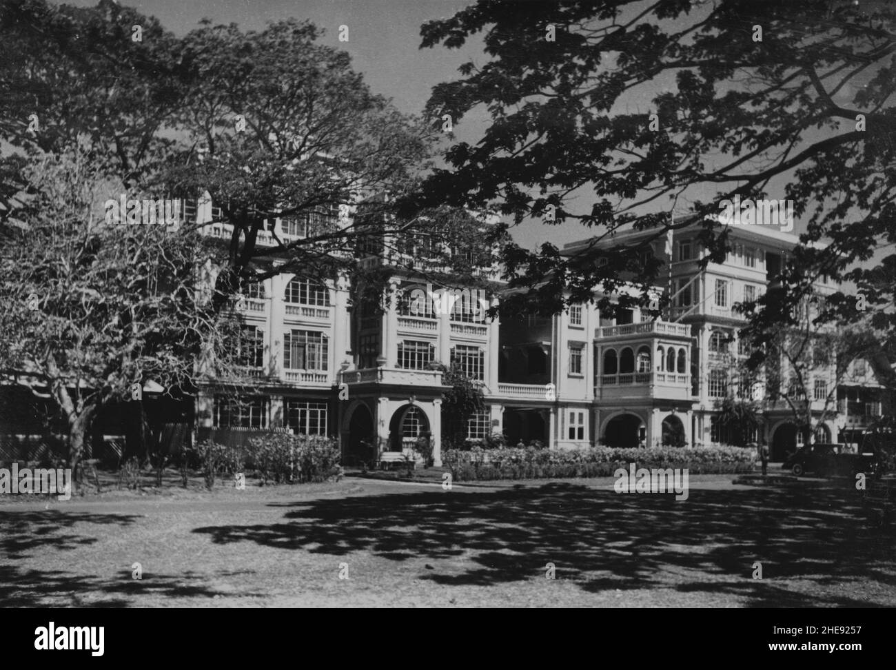 Guerra del Pacífico, 1941-1945. El Clubhouse del oficial imperial de la Marina japonesa 'Suikosha' en la Manila ocupada, marzo de 1943. Foto de stock
