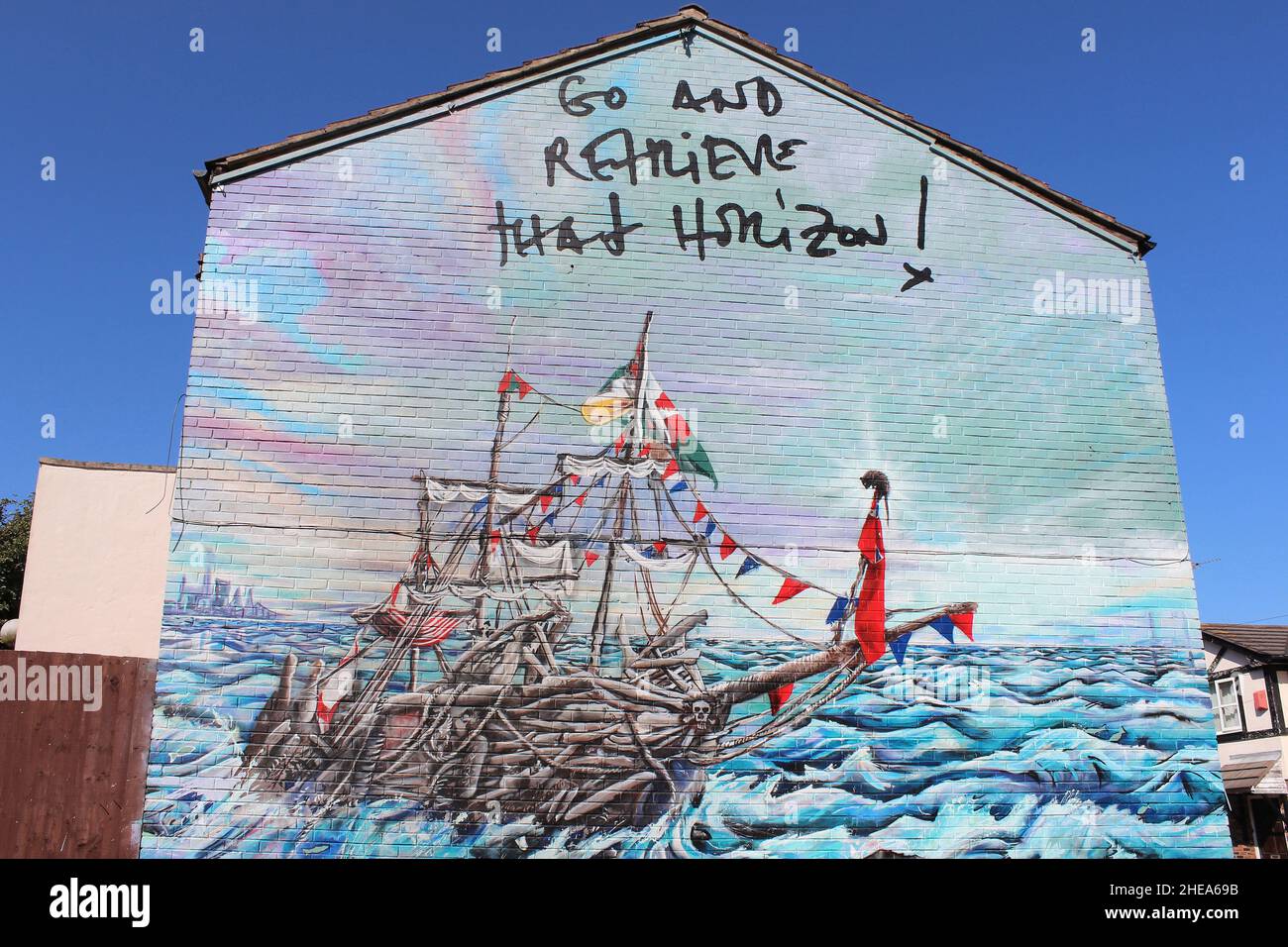 El mural de Black Pearl en New Brighton, Wirral Foto de stock