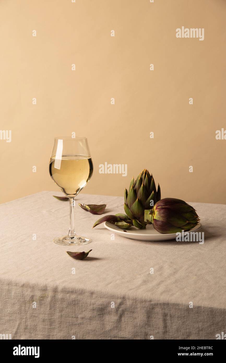 Calice di vino fotografías e imágenes de alta resolución - Alamy