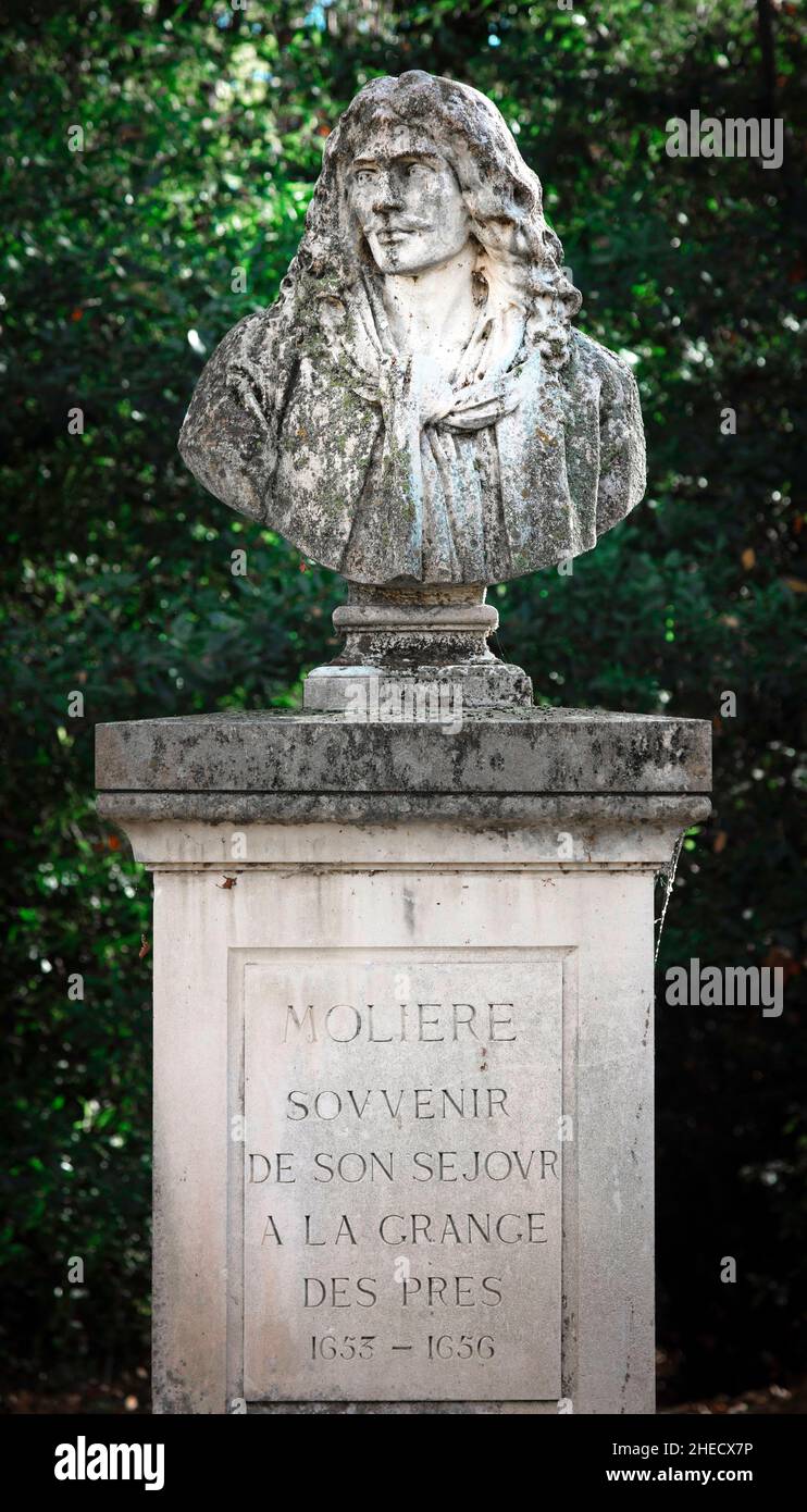 Francia, Herault, Pezenas, busto de Moliere Foto de stock