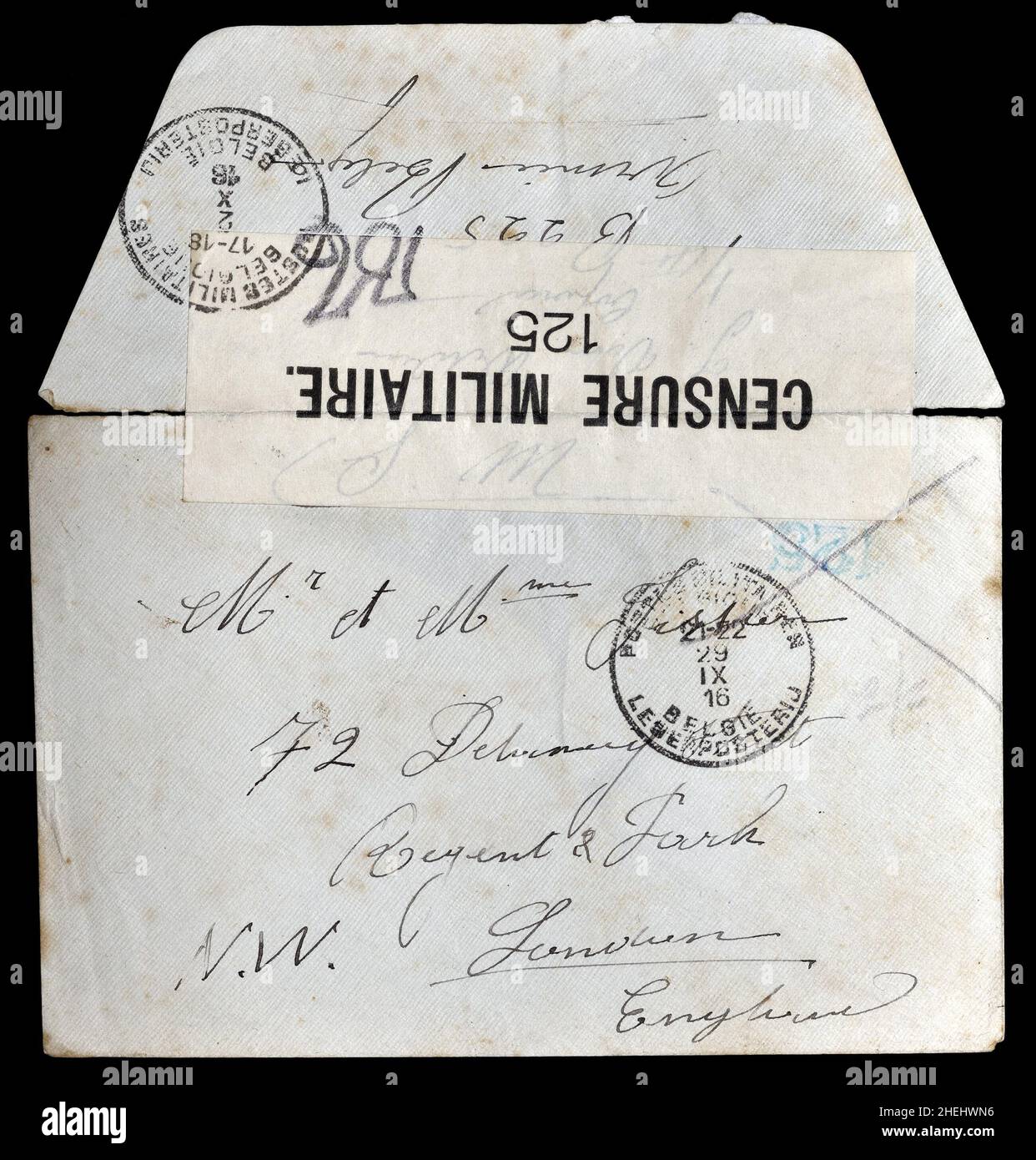Carta publicada durante la Primera Guerra Mundial con un sello para mostrar que fue aprobado por los censores. Foto de stock