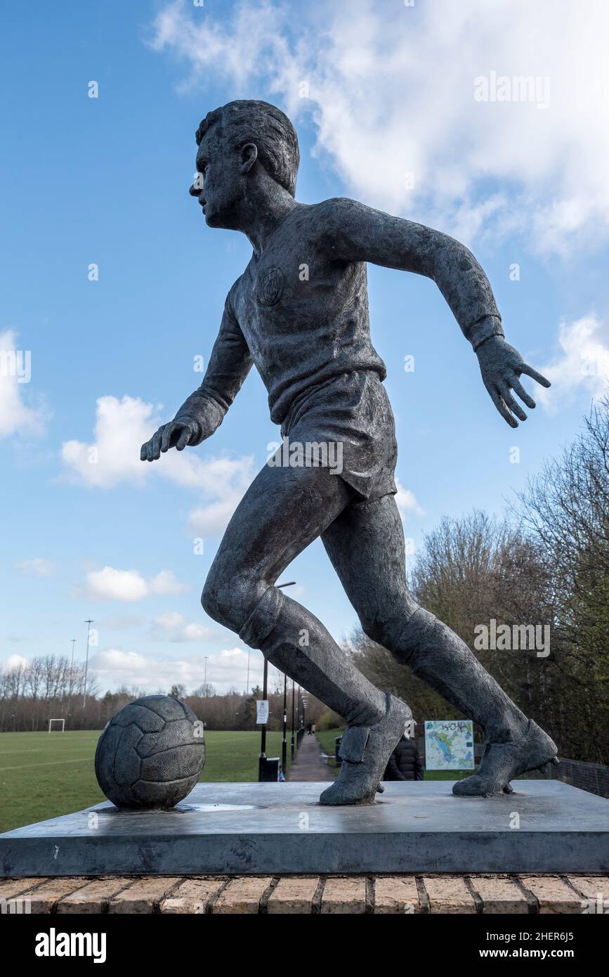Estatua del futbolista Davie Cooper en Hamilton Palace Sports Grounds, Hamilton, South Lanarkshire. Foto de stock