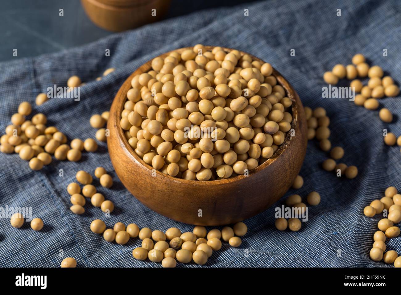 La soya o soja Semillas Grano sobre fondo blanco Fotografía de stock - Alamy