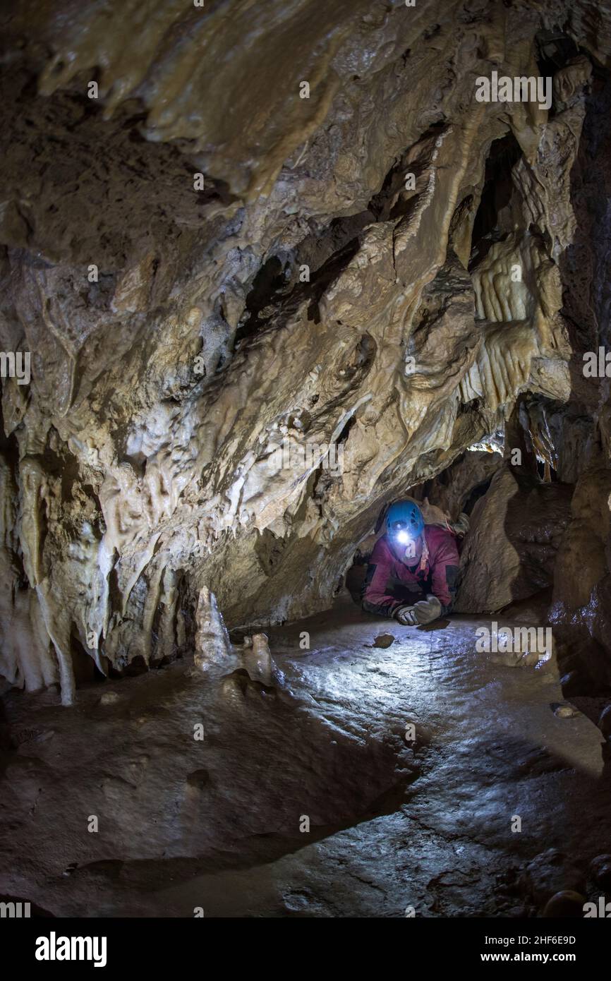 Cueva de estalactitas en Francia, Grotte du Roi Foto de stock