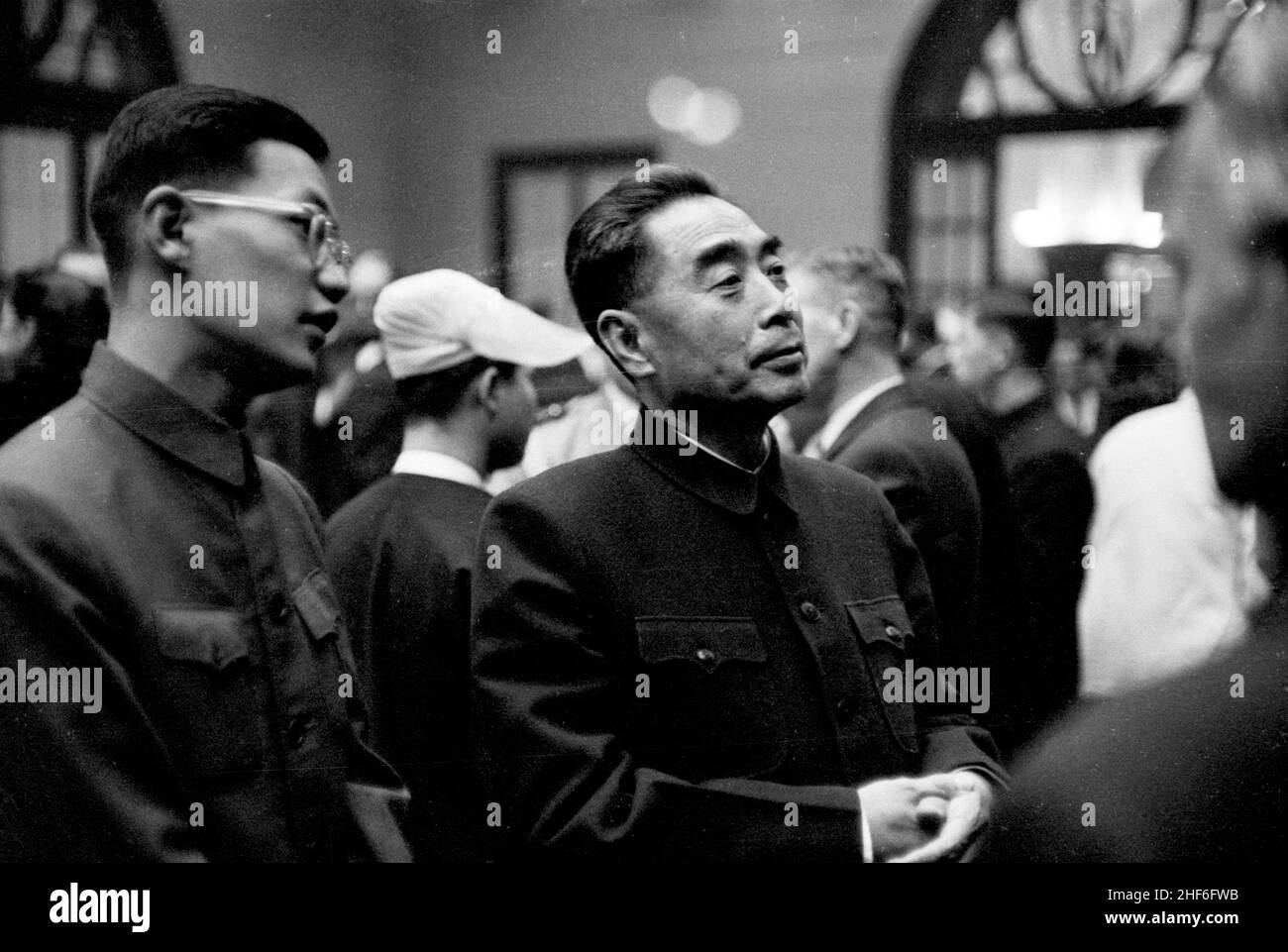 Zhou Enlai en una recepción en Beijing, 1957 Foto de stock